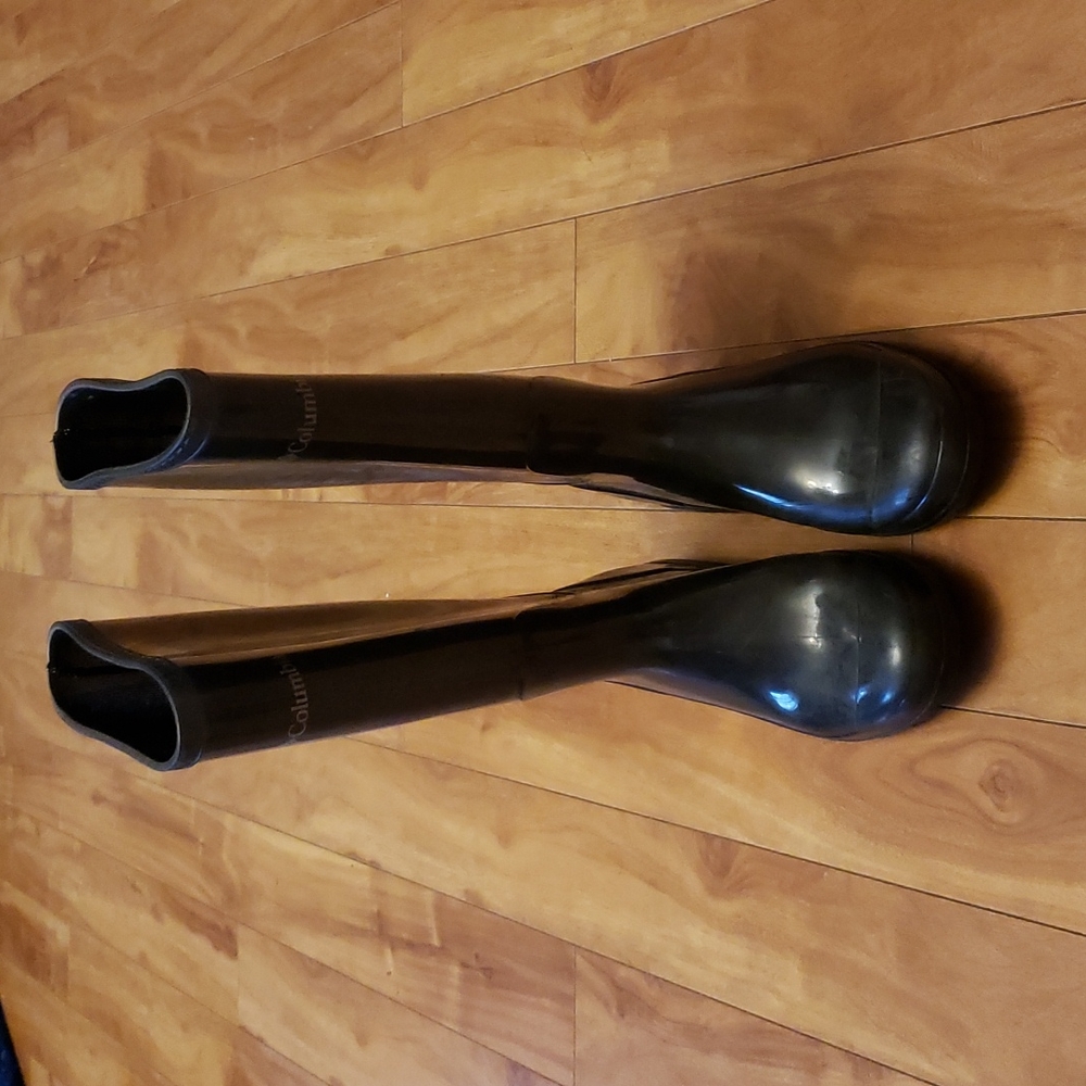 Columbia rain boot
